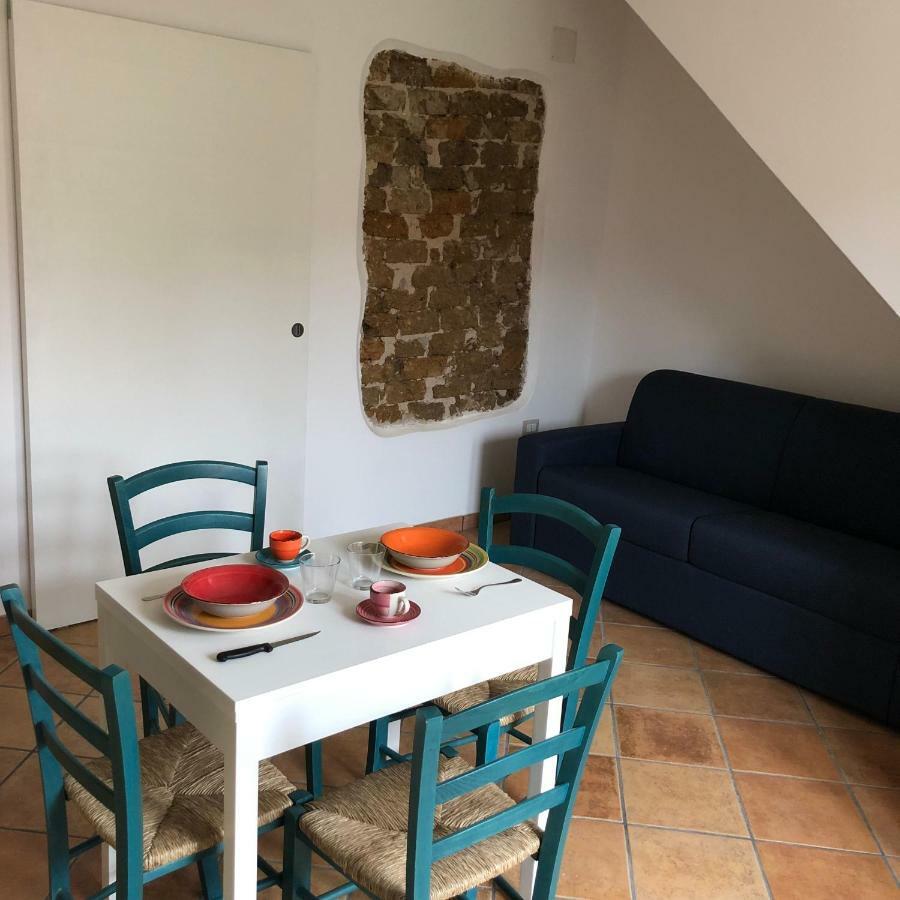 דירות San Giovanni Suèrgiu Casa Della Nonna מראה חיצוני תמונה